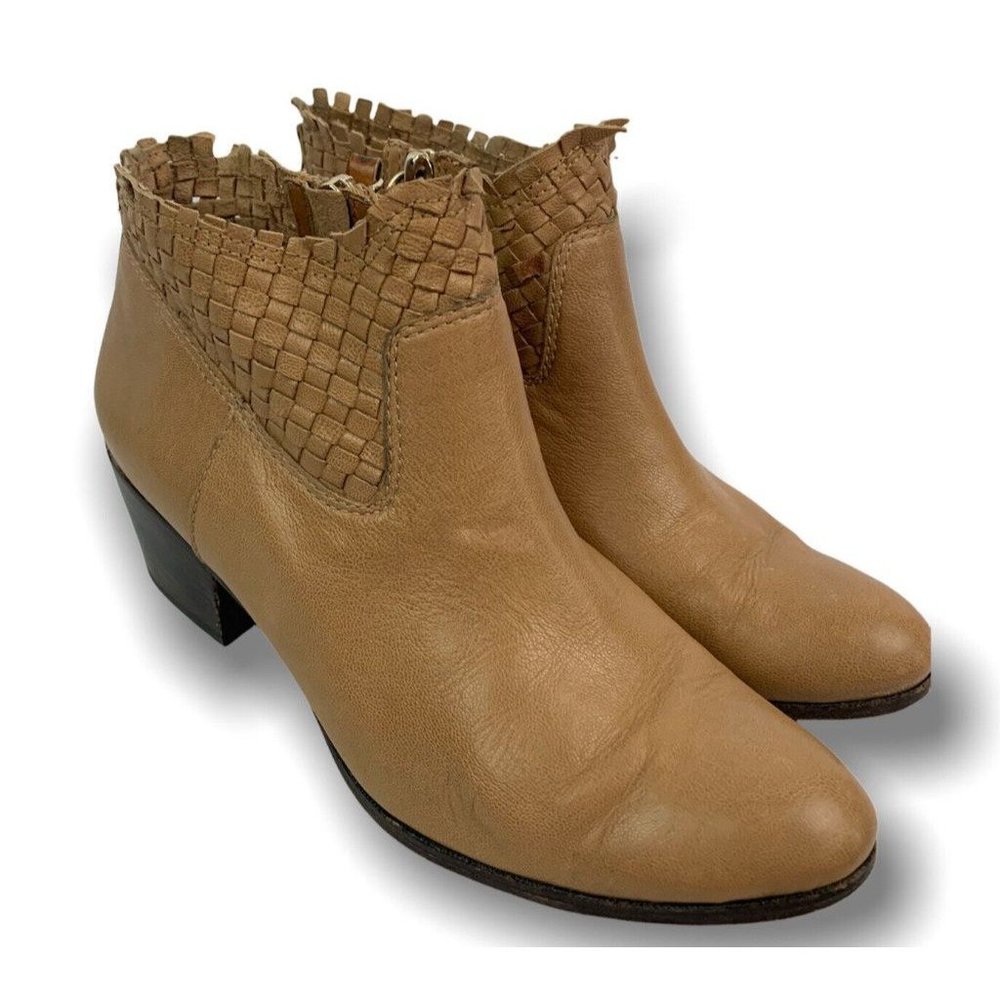 9B Coach Women's Tan Leather Ryder Booties‎ Woven 2" Block Heel